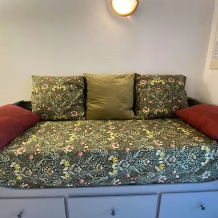 Ideal For Your Seaside Vacation