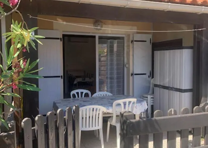 Ideal For Your Seaside Vacation Дом отдыха Фронтиньян