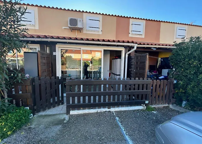 Дом отдыха Ideal For Your Seaside Vacation Фронтиньян